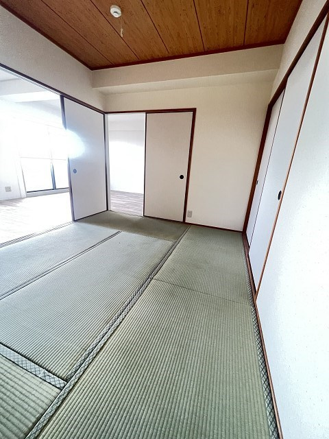 エスポワール南清水の和室