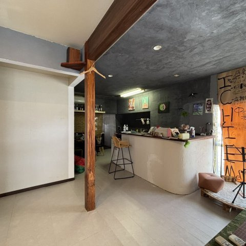  久保貸店舗、101のロビー