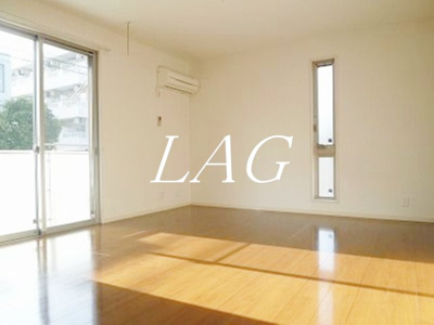 【居間・リビング】 | アベリアエステート | 洋室のお部屋です。