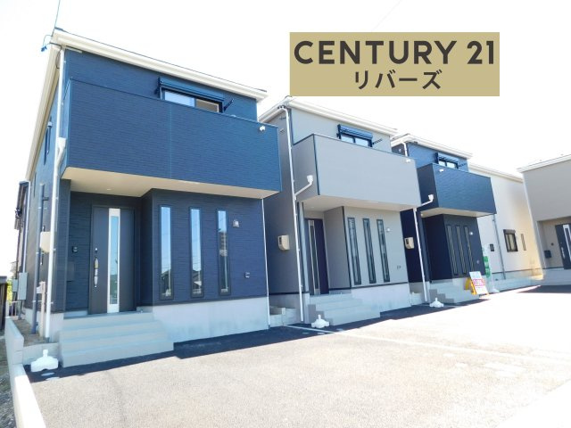 名古屋市北区東味鋺３丁目の新築一戸建の外観|☆５号棟☆　　新価格！！いつでも見学できます♪（お問合せ当日、平日、水曜、夜間でもＯＫ）　防犯カメラ・ＥⅤ車充電設備搭載！　駐車並列２台可！　４ＬＤＫ！　収納豊富なリビング１８．０帖♪