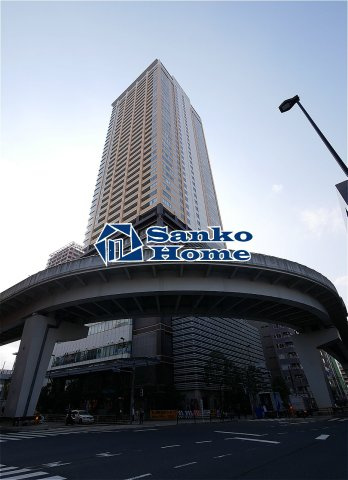 ステーションガーデンタワーの外観