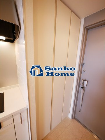 ステーションガーデンタワーの玄関