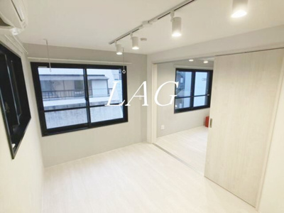 【居間・リビング】 | グローバルレジデンス | 洋室のお部屋です。