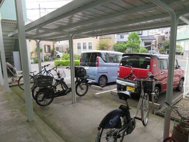 越谷市瓦曽根３丁目のアパートのその他共用部分