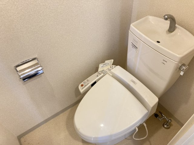INSULAのトイレ