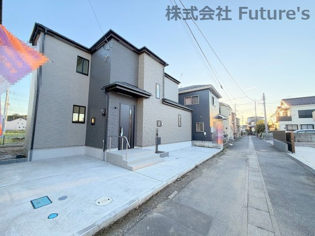 三郷市高州1丁目　新築戸建　全2棟　A号棟の前面道路含む現地写真|前面道路含む現地写真です。
