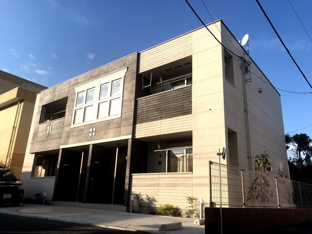 鎌倉市笛田３丁目のアパート