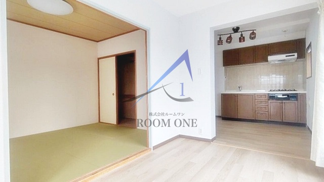 クリオ北松戸壱番館の居間・リビング|洋室のお部屋です。