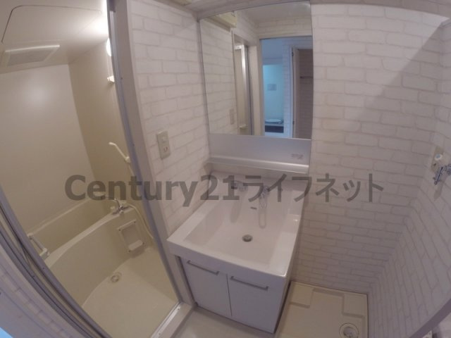 【洗面所】 | 十三本町ウィンズマンション2