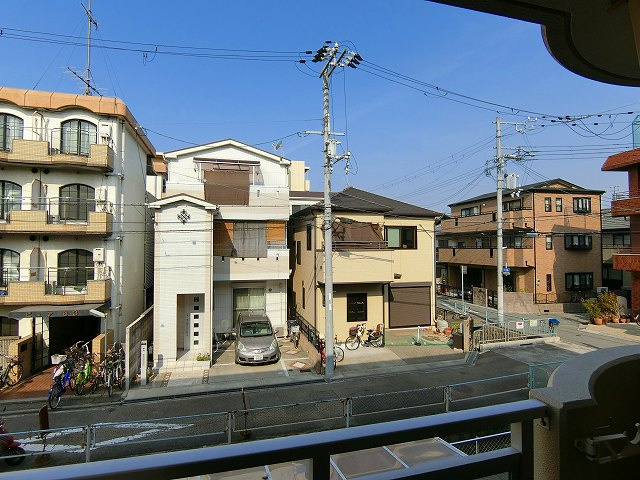 ウイング武庫川の外観