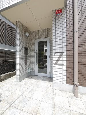 ベルフィオーレ日吉のエントランス