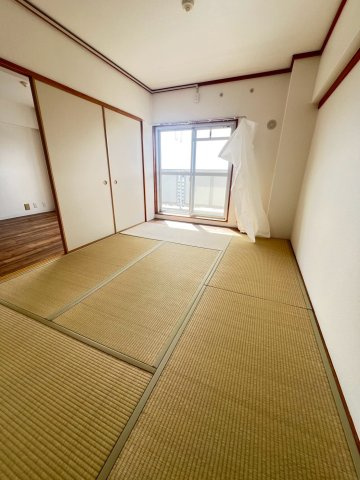UR武庫川　11号棟の和室