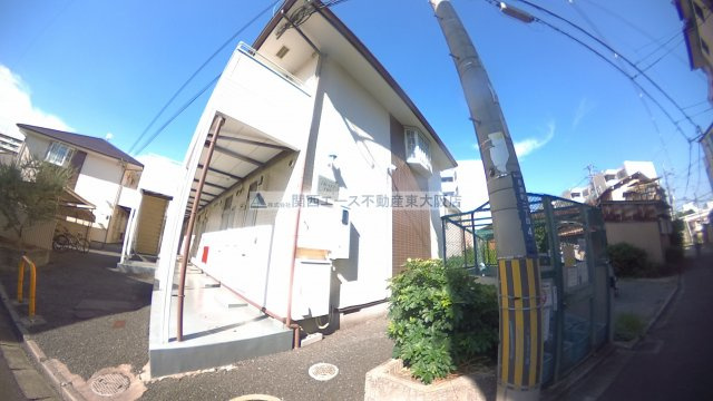 【エントランス】 | エステートピアナカタＤ棟