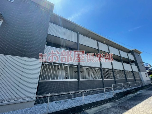 プリムローズの外観|落ち着いた雰囲気の外観です