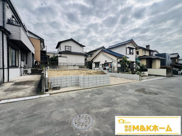 知多市日長字穴田　全1棟