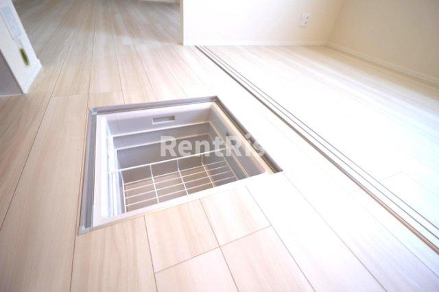 Ｄ－ｒｏｏｍ新生の収納|床下収納