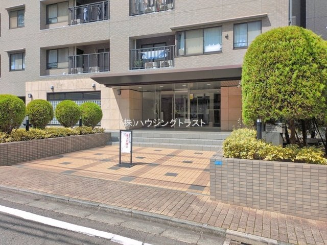 仲介手数料無料　コスモ所沢グランステージのエントランス