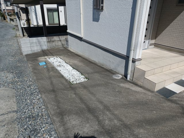東松山市加美町2-7戸建の駐車場|駐車場があるので、車を買う予定の方も安心です