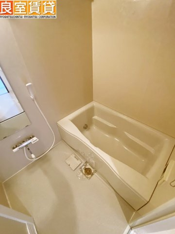 【浴室】 | ヴァリエ東別院 | ※このお部屋のお写真は同物件の別のお部屋のお写真です。現状優先。