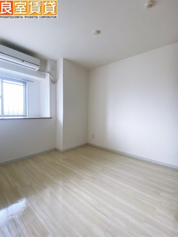 【寝室】 | ヴァリエ東別院 | ※このお部屋のお写真は同物件の別のお部屋のお写真です。現状優先。