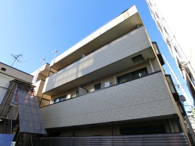 【外観】 | ファミーユ東館