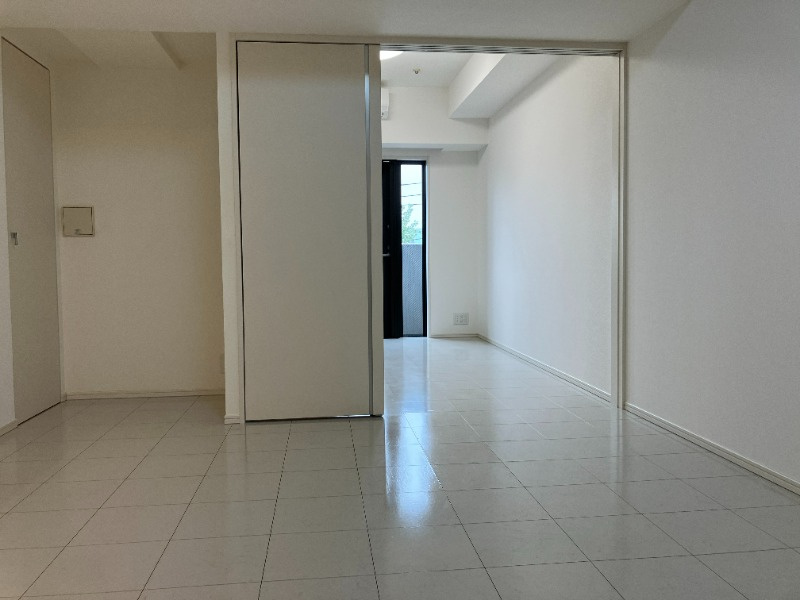 本郷東大前レジデンスの居間・リビング|ゆったりとした居間です