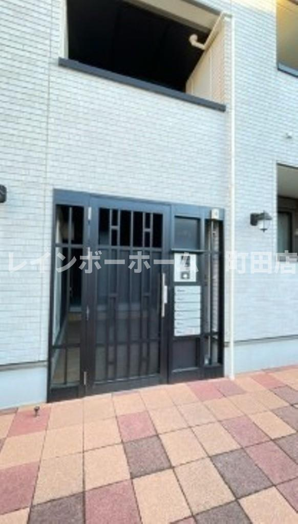 ハイツウィスタリアＡ※初期費用分割あと払いサービス利用可能物件のエントランス