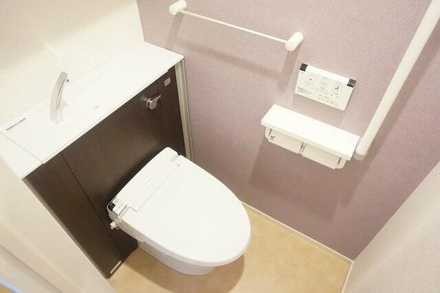 【トイレ】 | グラン トレゾールⅡ | シンプルで使いやすいトイレです