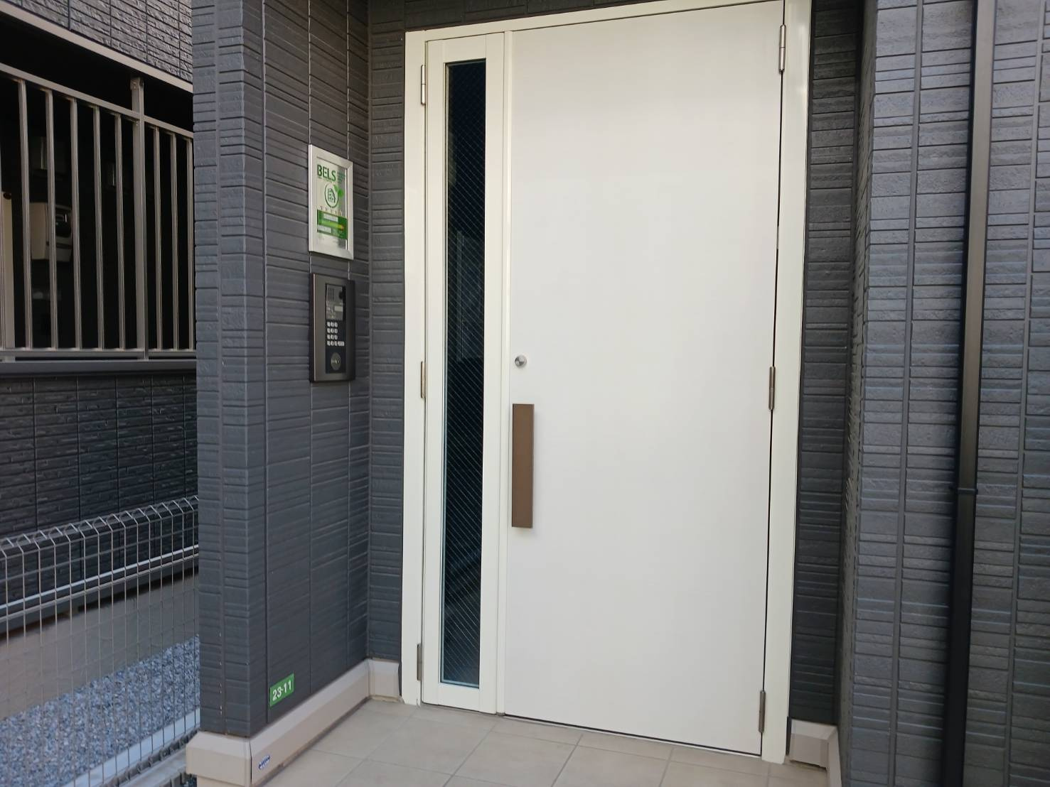 East Side Residence2のエントランス