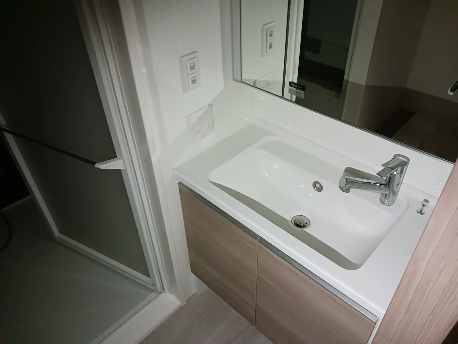 East Side Residence2の洗面所