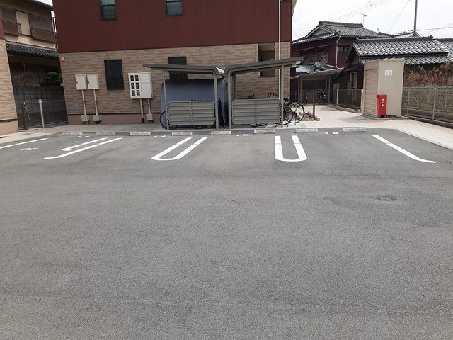 ハレイワＢの駐車場
