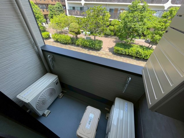 Iris淡路のバルコニー