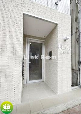 b'CASA 門前仲町のエントランス