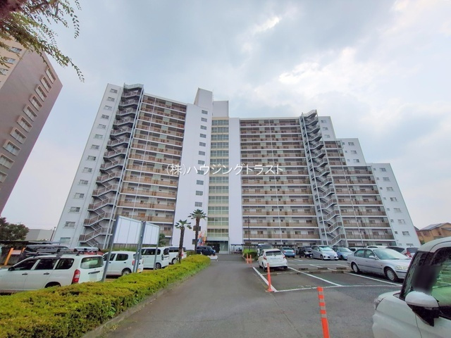 仲介手数料無料　スカイマンションB棟の外観