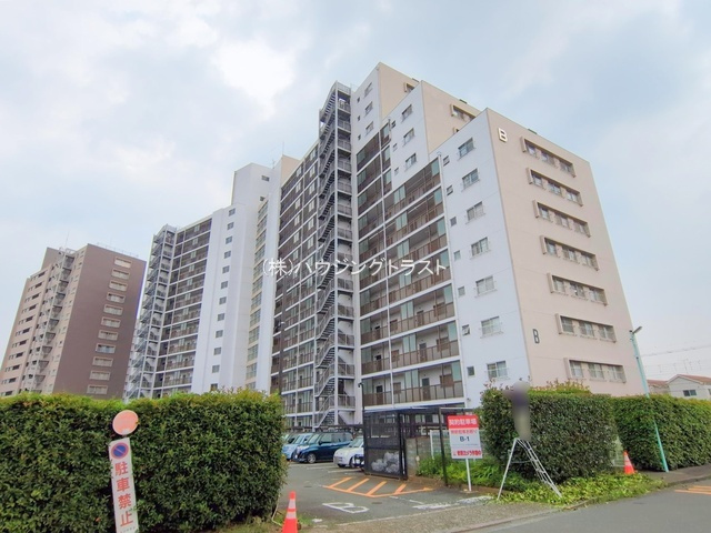 仲介手数料無料　スカイマンションB棟の外観