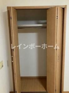 クレフラスト一之江の収納