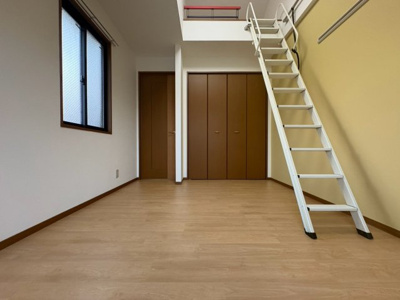 【洋室】 | 吹田市片山町３丁目貸家