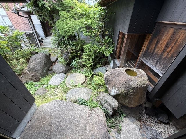 姫路市大野町の一戸建ての庭