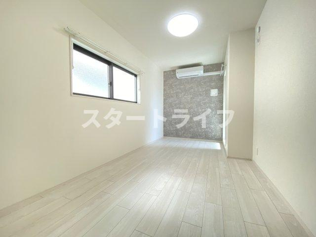 大阪市淀川区木川東１丁目のアパートの居間・リビング