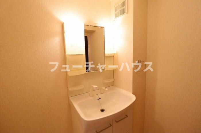 ヴェヌスト　Ｃの洗面所