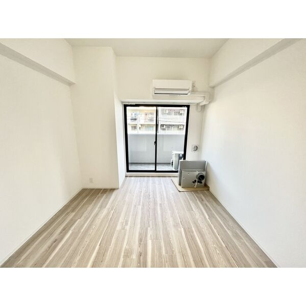 S-RESIDENCE鶴舞駅前の居間・リビング