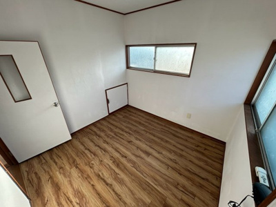 【洋室】 | 伏山3丁目戸建