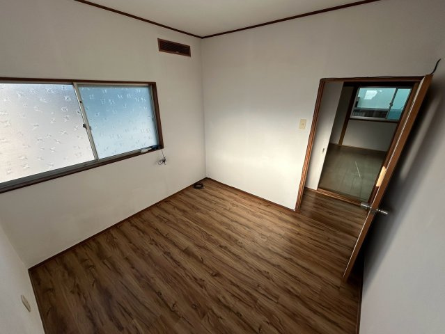 【洋室】 | 伏山3丁目戸建