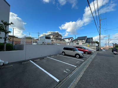 【駐車場】 | グランドメゾン津々山台