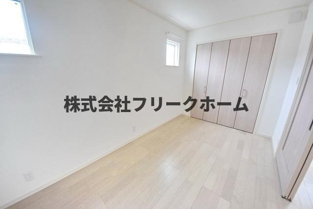 三鷹市下連雀２丁目のアパートの寝室