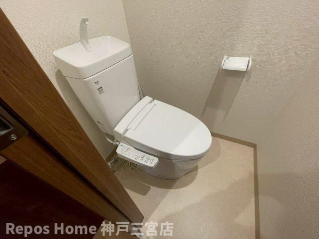 サンビルダープラス磯上ベースのトイレ