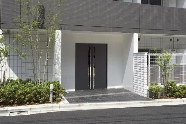ＴＨＥ　ＨＯＵＳＥ　赤坂檜町のエントランス