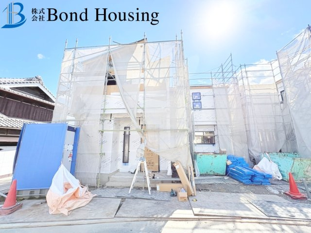 「長期優良住宅」「車2台並列駐車可」玉津町今津　全2棟2号棟の外観