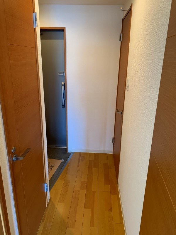 Yuh-3の玄関