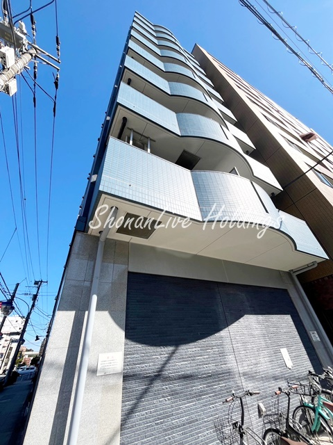 横浜市西区浅間町１丁目の賃貸マンションの外観